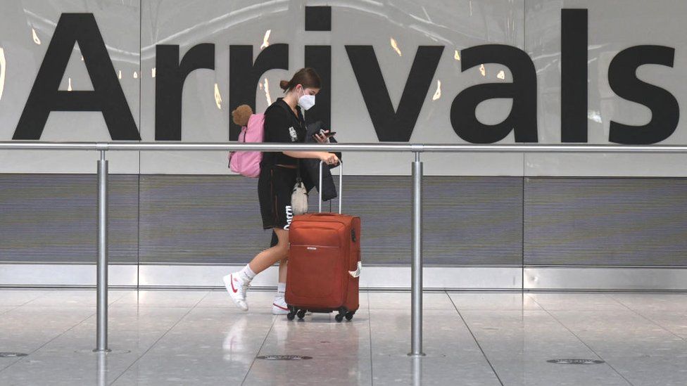 Covid: Fully jabbed arrivals from France must still quarantine