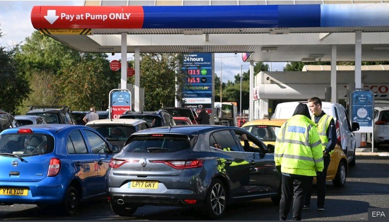 Fuel supply: Army put on standby to ease pressure on petrol stations