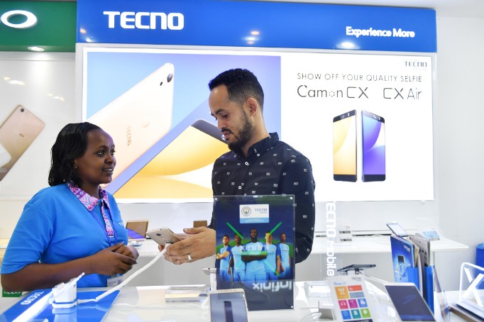 Chinese phone maker wins African consumers with customized solutions
